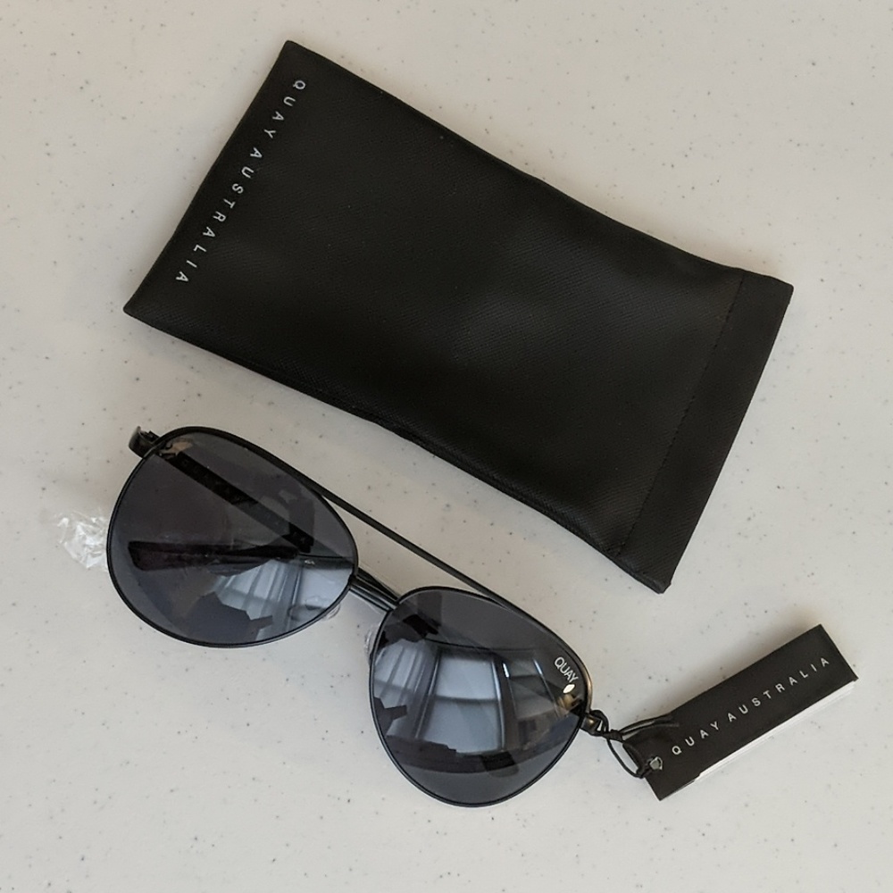 Vivienne Aviator Sunglasses